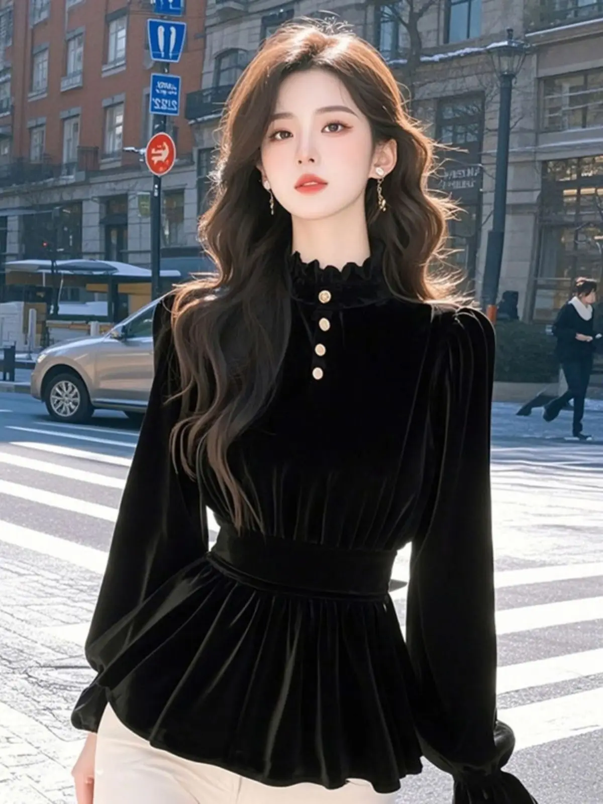 French Long-sleeved Gold Velvet Base Shirt for Women with Autumn and Winter Waist Doll Shirt Puff Sleeve Top - Image 2